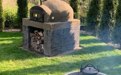 Professional bread oven, tradition and modernity
