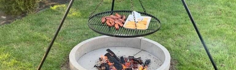 Wie baut man eine gemauerte Feuerstelle in seinem Garten?