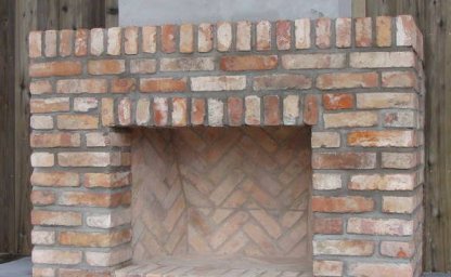 Chimenea al aire libre - una decoración única para el jardín